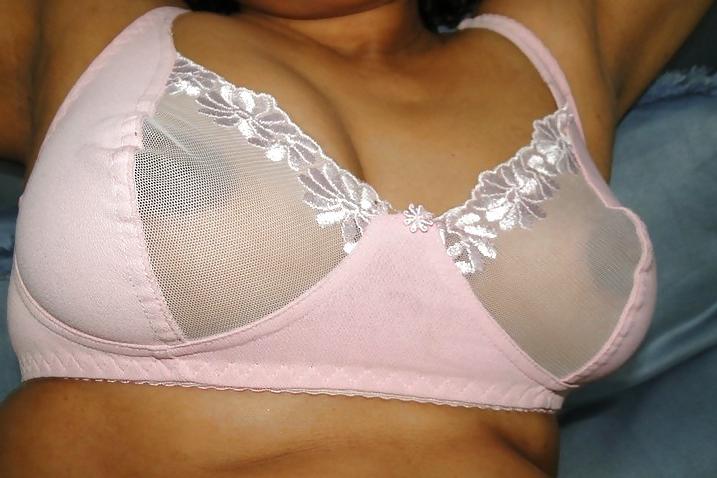 25P Indian Aunty