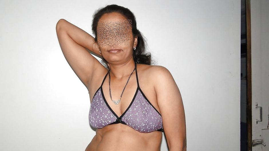 25P Indian Aunty