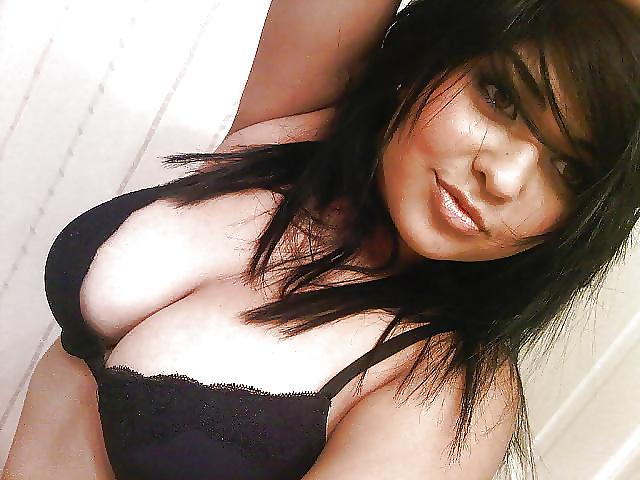 25P Busty indian teen