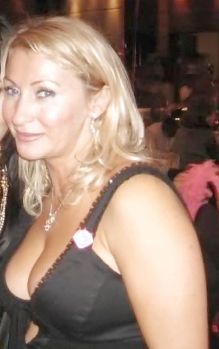 25P Big boobs ,granny,beautiful,