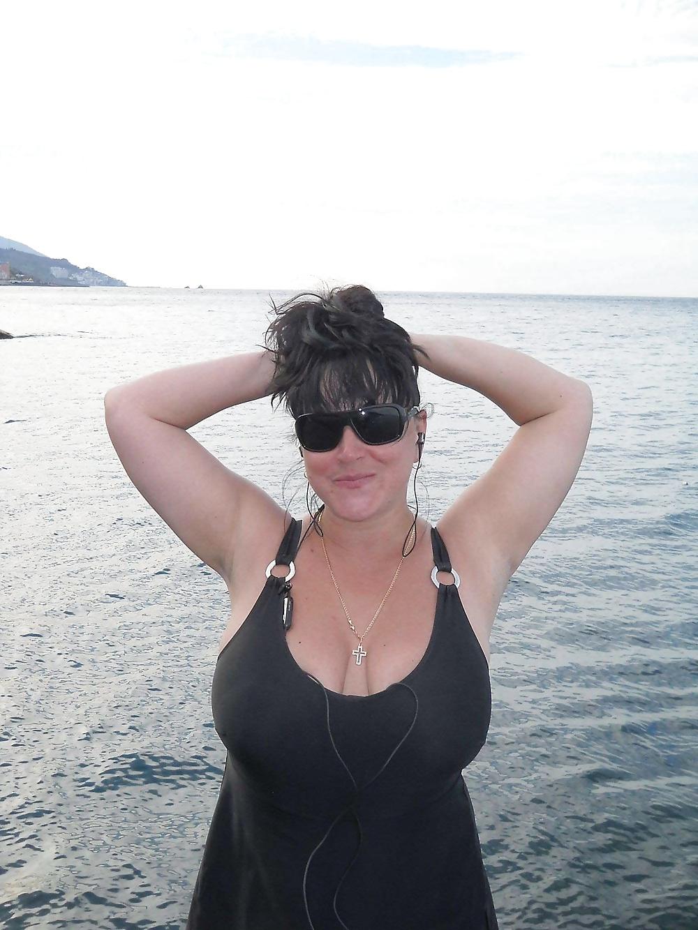 25P Big boobs ,granny,beautiful,