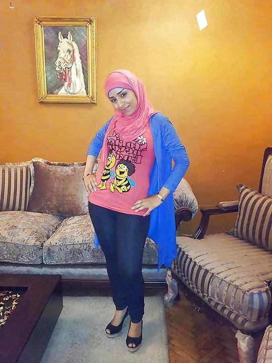 10P Beurette Hijab