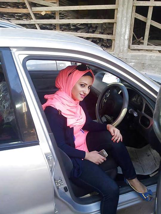 10P Beurette Hijab