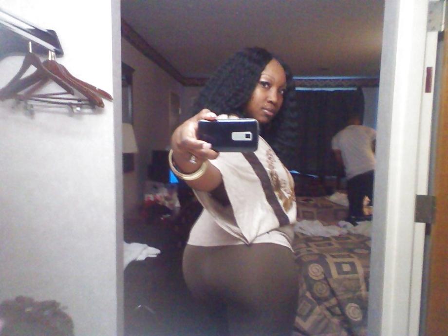 24P BLACK AMATEUR IKEISHA