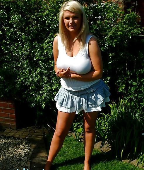 25P Blond, Big boob ,Curvy UK teen 