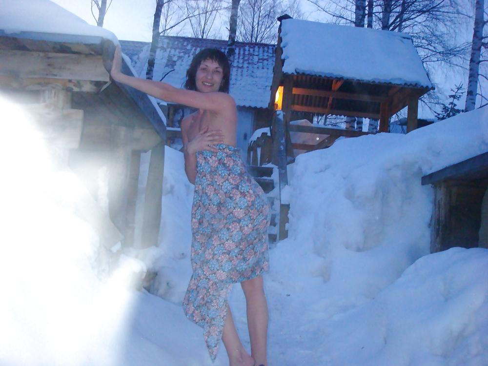 25P Hot rus girl blowjob sauna for husband