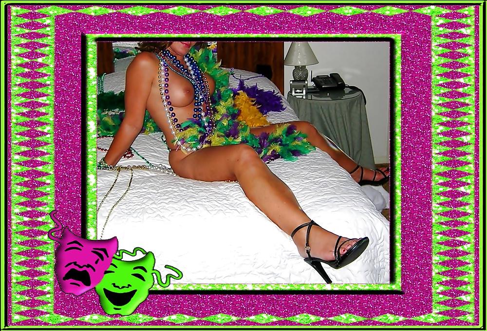 25P Mardi Gras princess awaits her prince (Tim)