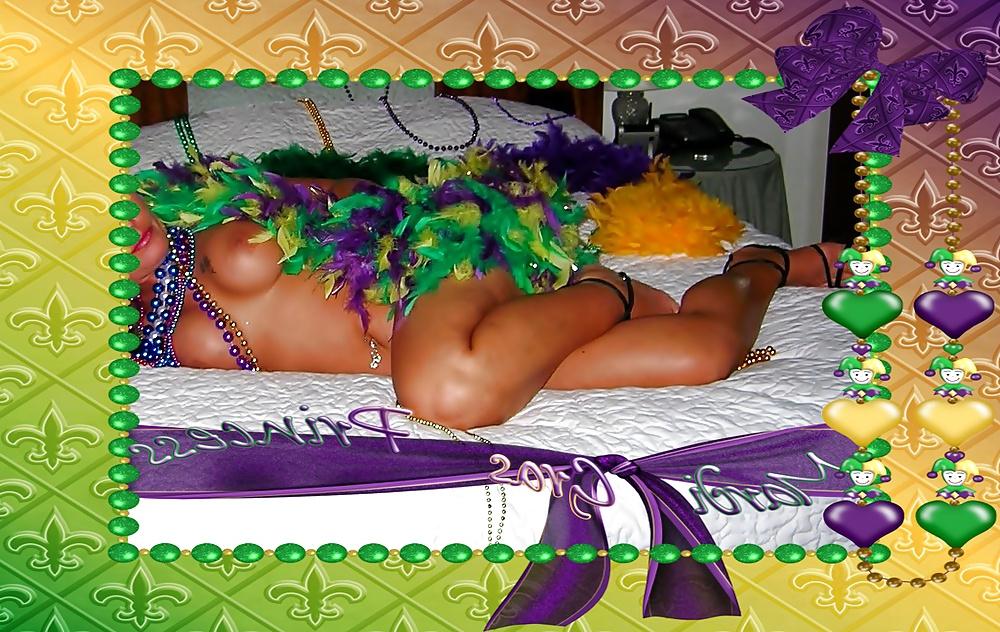 25P Mardi Gras princess awaits her prince (Tim)