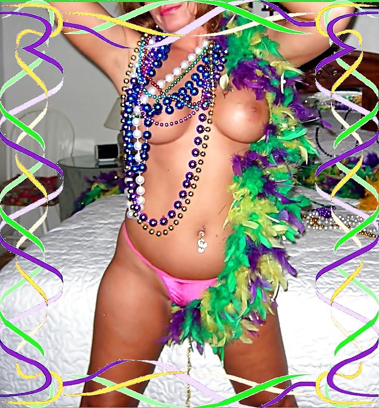 25P Mardi Gras princess awaits her prince (Tim)