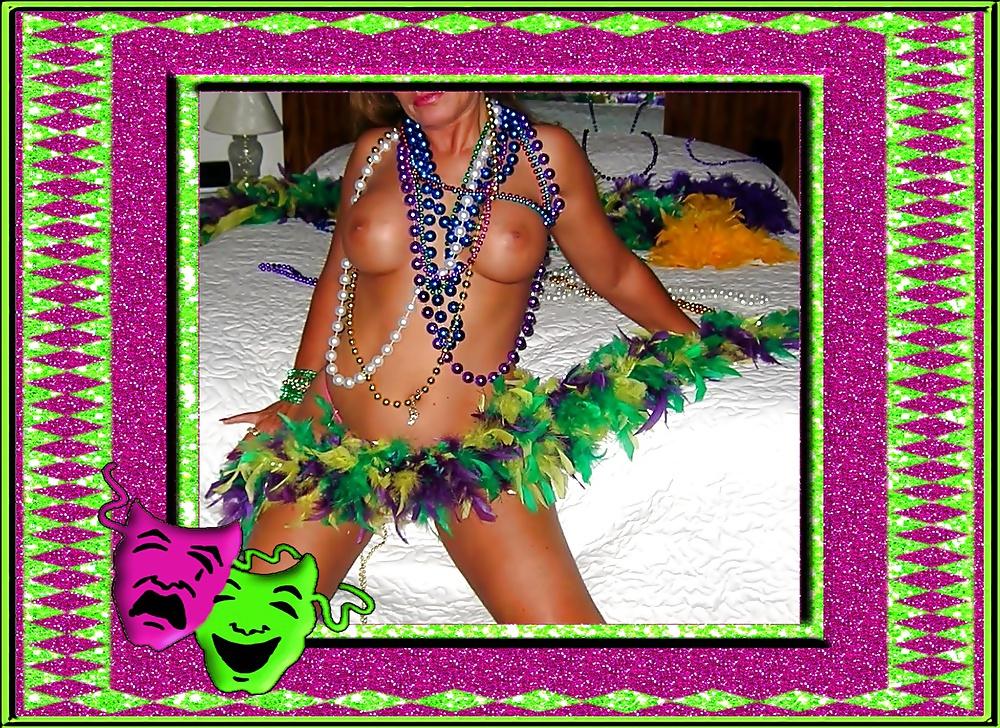 25P Mardi Gras princess awaits her prince (Tim)