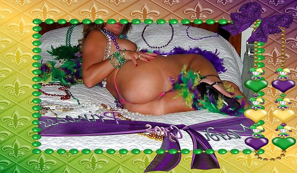 25P Mardi Gras princess awaits her prince (Tim)