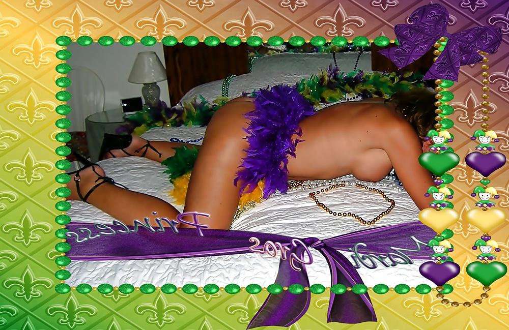 25P Mardi Gras princess awaits her prince (Tim)