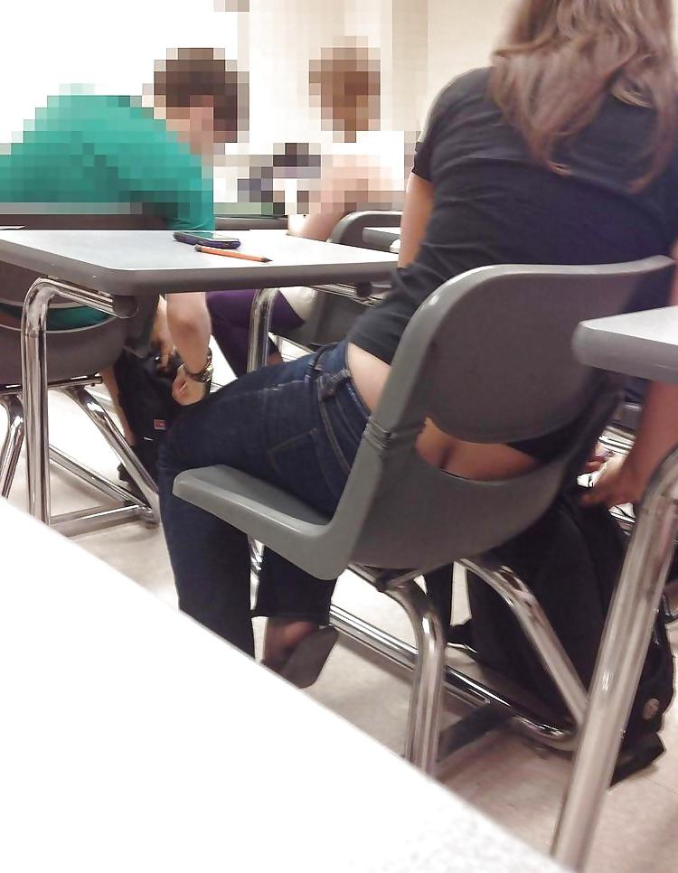 10P University Ass Crack