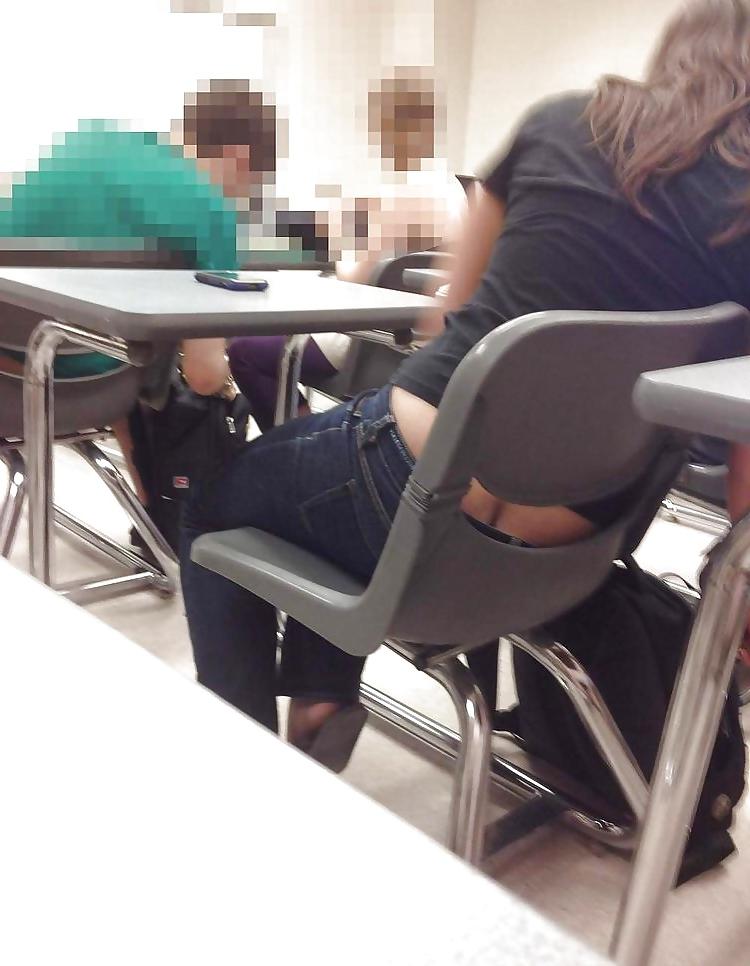 10P University Ass Crack