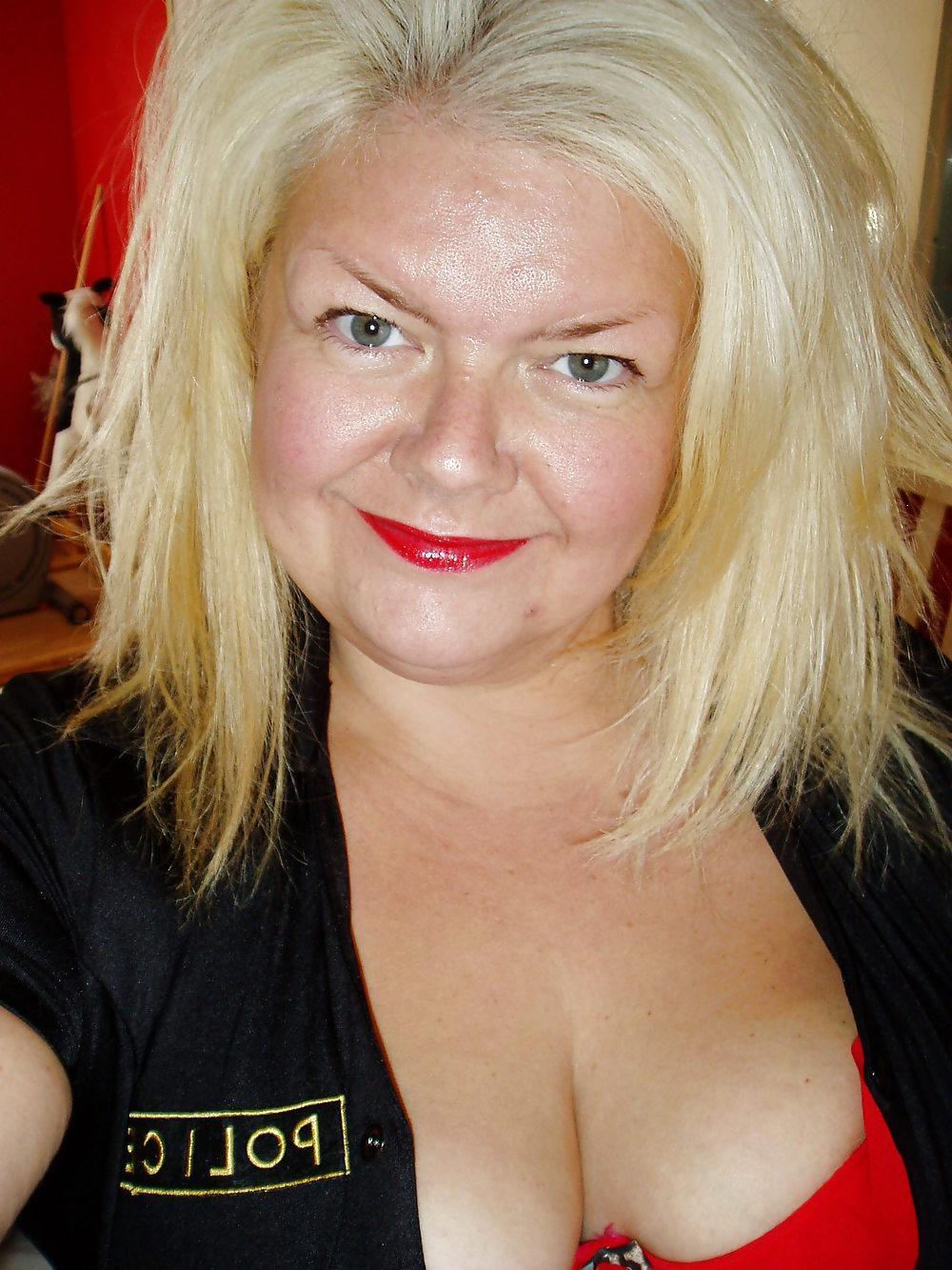 14P Married blond fuckmeat 2