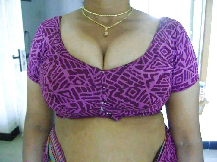 10P Indian Big bOObs & Big aSS...