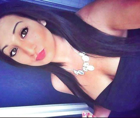 12P Yasmine beurette facebook