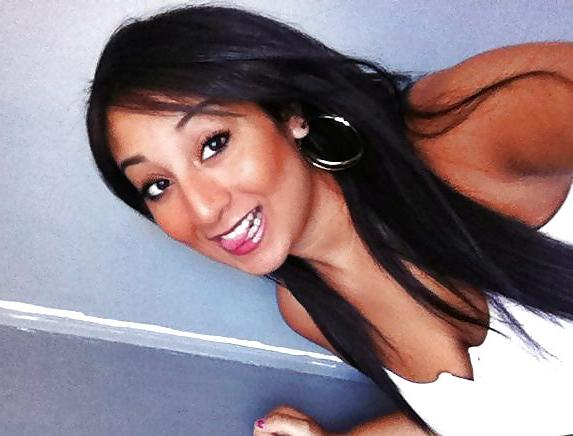 12P Yasmine beurette facebook