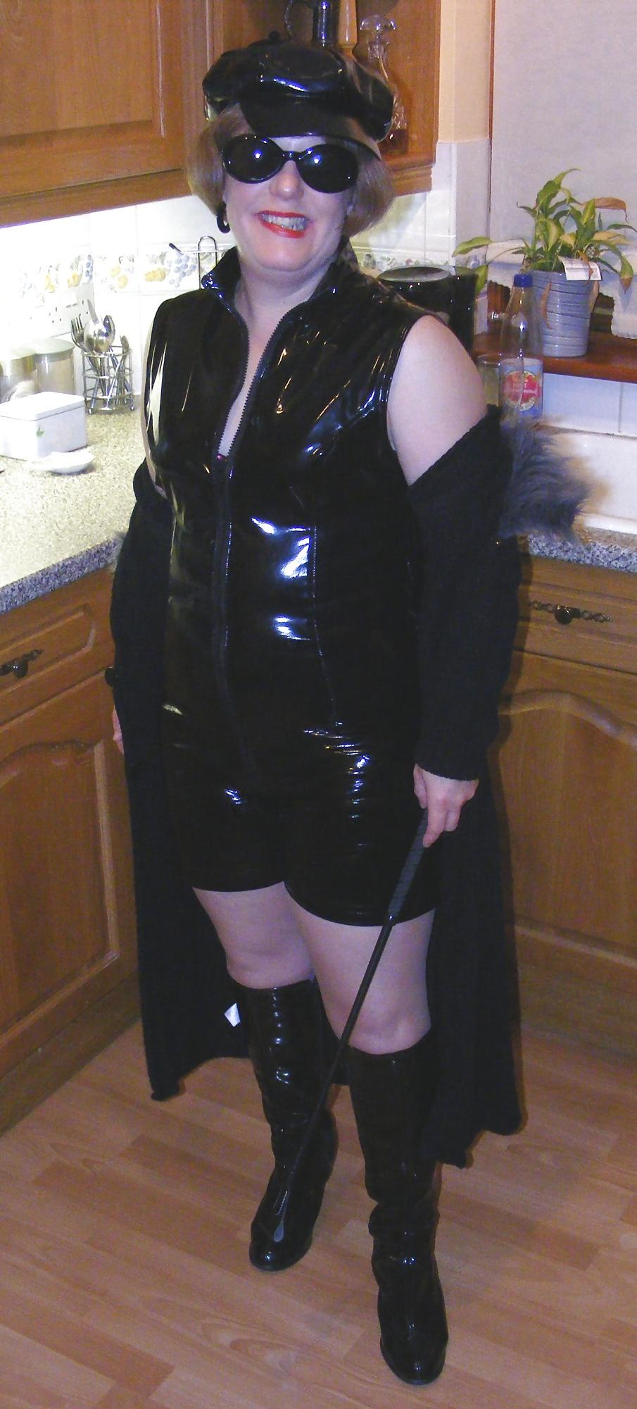 25P Mistress K in PVC catsuit