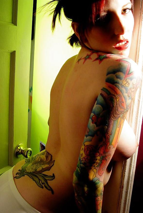 25P Cute Emo Punk Alt Babes Part 1