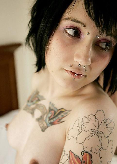 25P Cute Emo Punk Alt Babes Part 1