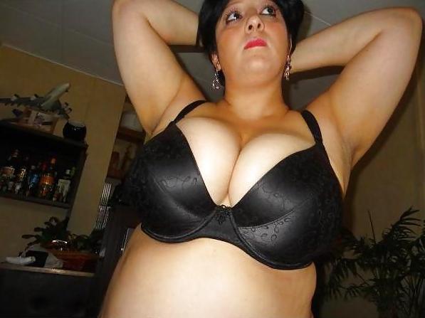 24P Arab Beurette Soria coquine de Sarcelles