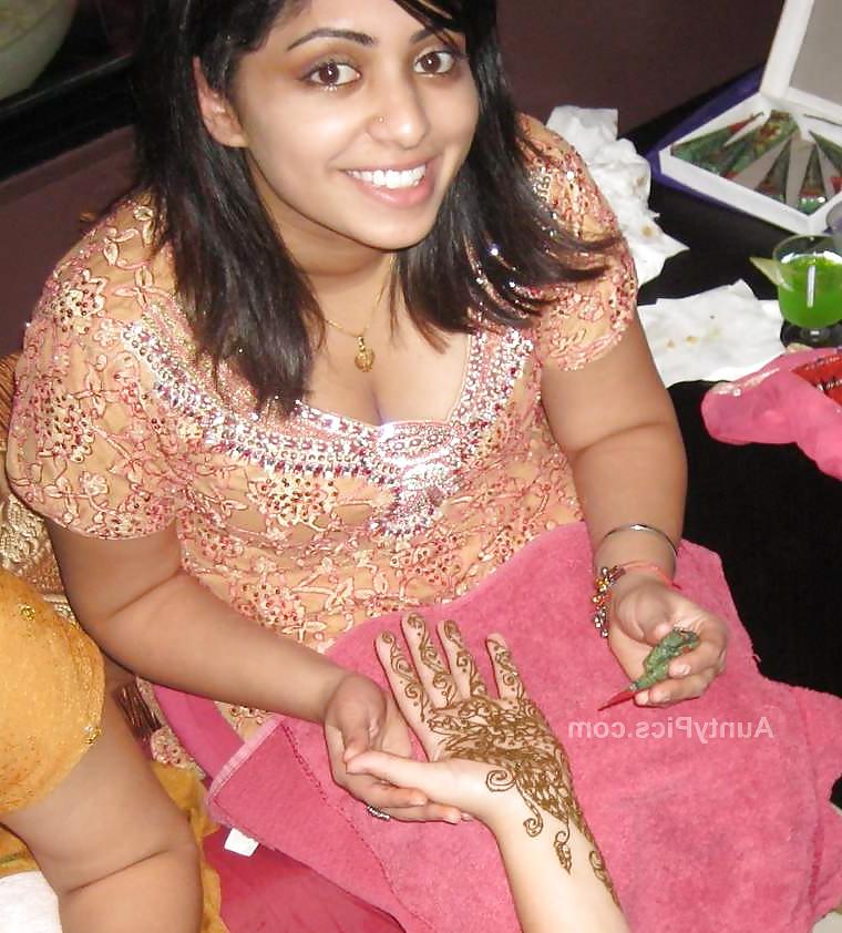 25P HOt & JuiCy Indian amateurs... Deva