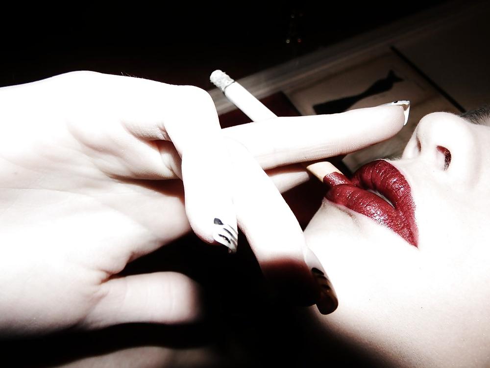 25P Smoking Sexy 4