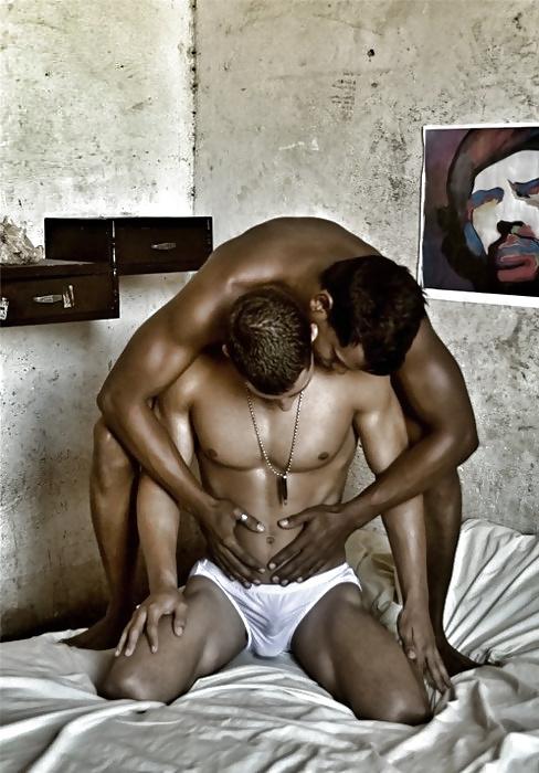 25P Gay Friends And Lovers