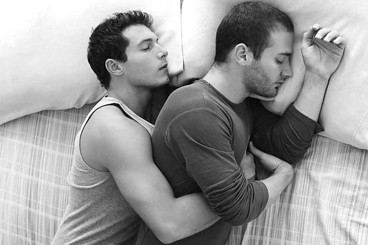 25P Gay Friends And Lovers