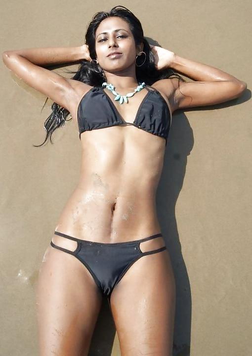 20P Sexy Indian Desi Babes 