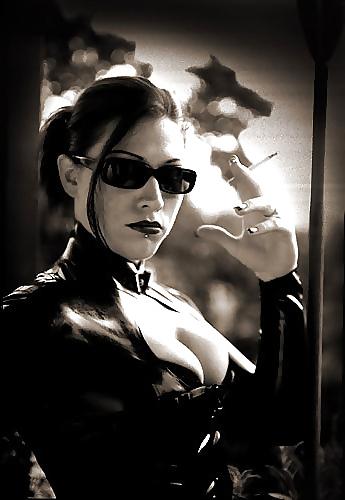 25P Smoking Babes - Latex Fetish