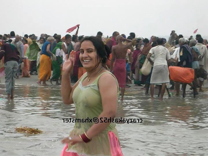 25P Indian Aurat Hot