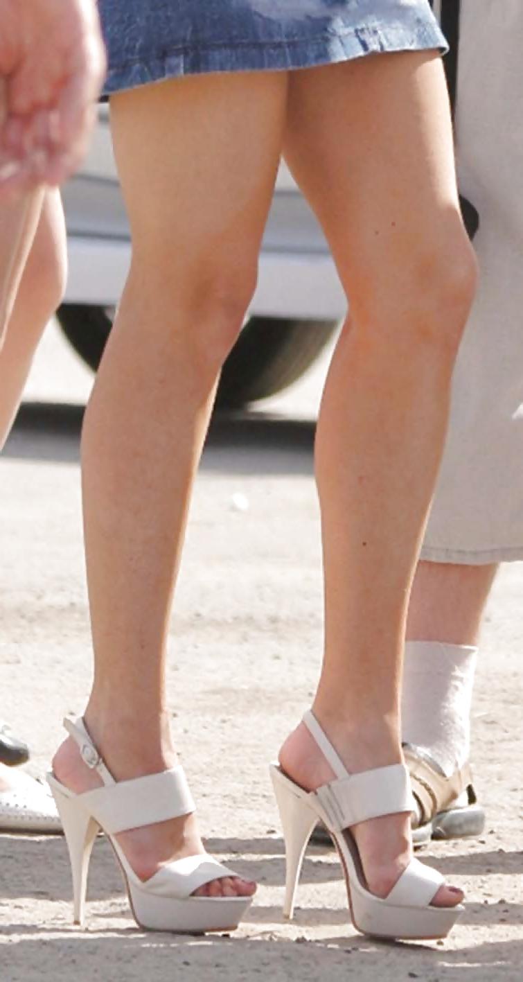 16P In The Streets 112 - White Heels and Boobs