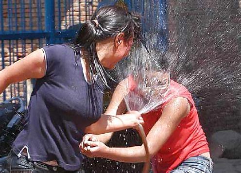 13P Sexy Indian girls playing Holi (100% real)