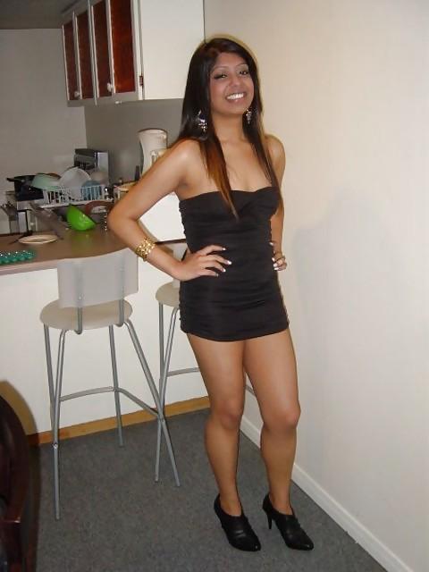 25P Hot Indian Desi Babes 