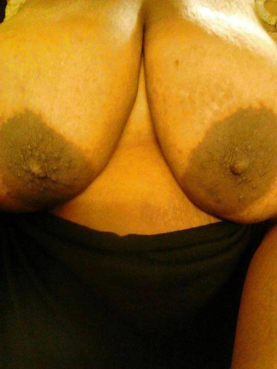 19P Massive ebony boobs 7