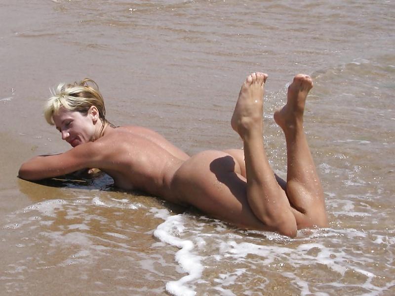 25P Perverted MILF 2
