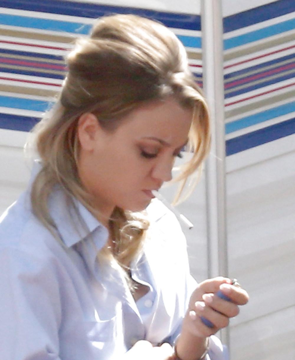 25P Kaley Coucco Smoking