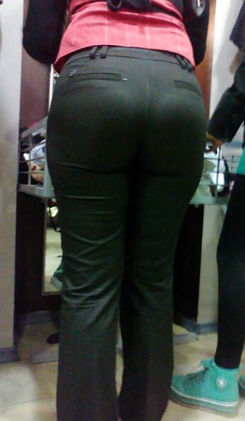 25P Street greasy ASS amateur voyeur