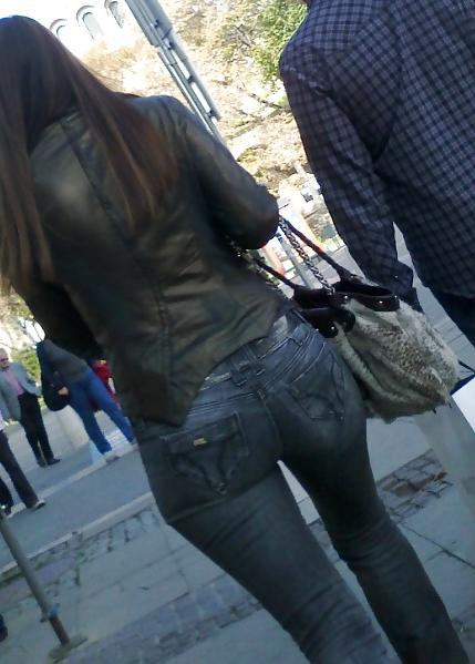 25P Street greasy ASS amateur voyeur