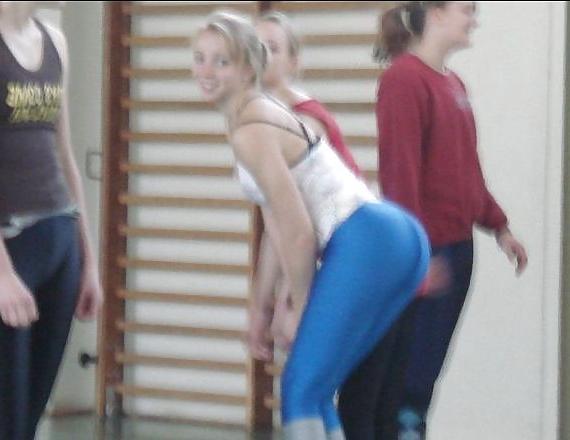22P New Sports Girls