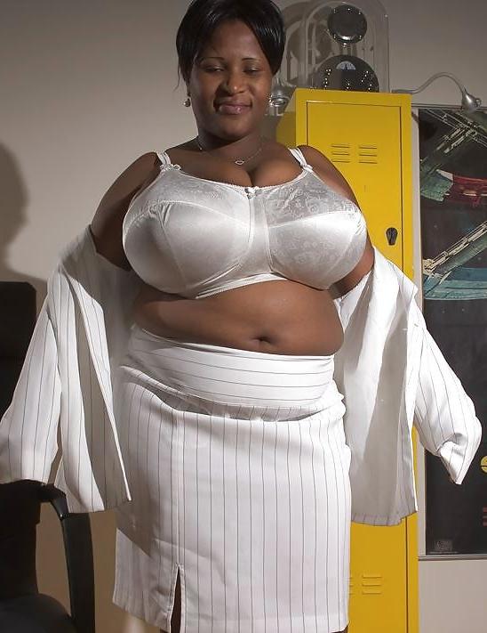 23P Nice big fat chunky hangers