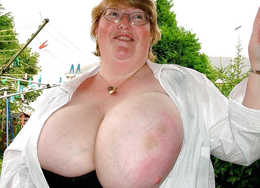 16P Big Natural Silicone-free Boobs! (Chunky Granny)