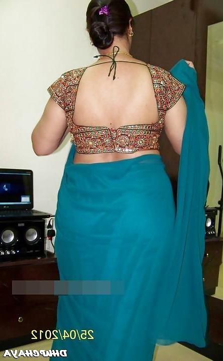 5P Indian Gujarati aunty sexy pose hot pictures leaked on net