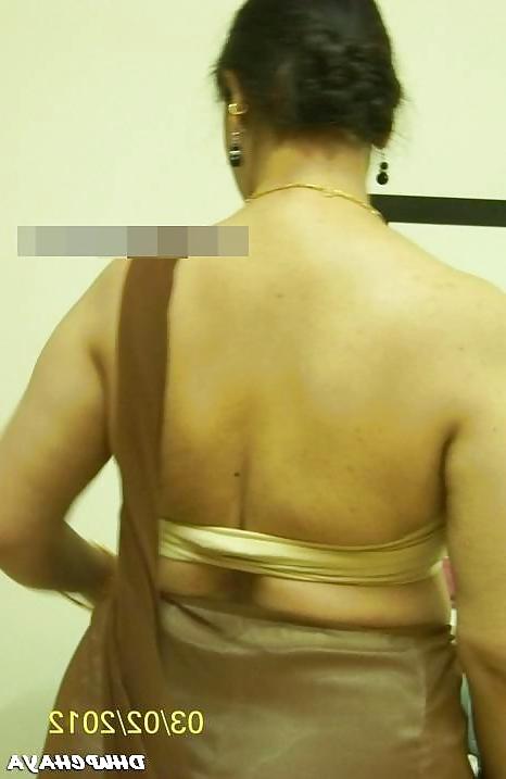 5P Indian Gujarati aunty sexy pose hot pictures leaked on net