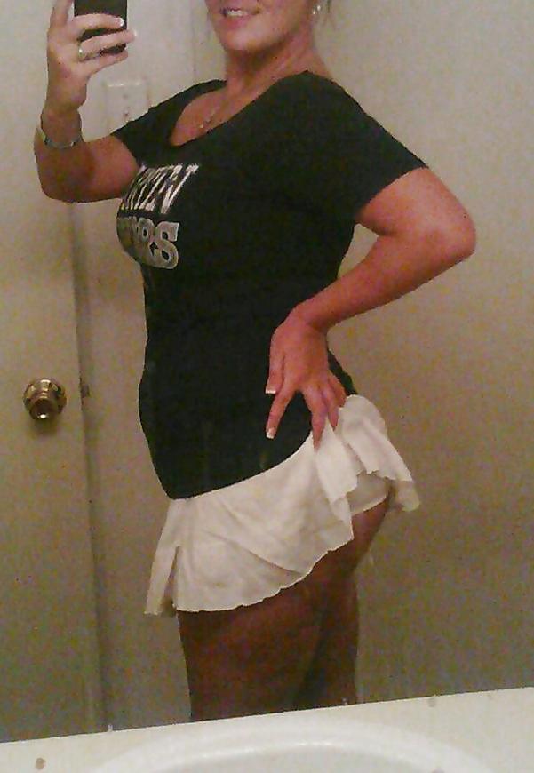 25P American milf: Suzanne