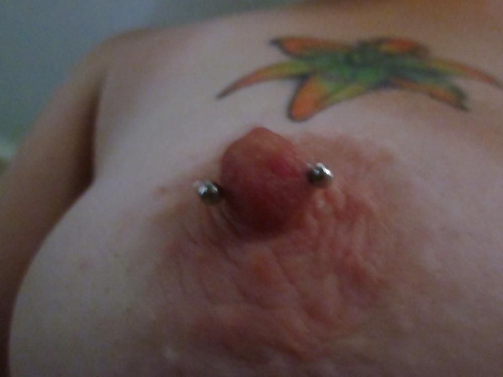 23P Best of Baby using her phone again, pics from the road&work