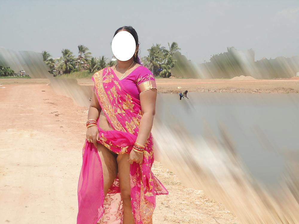 25P Indian aunty show