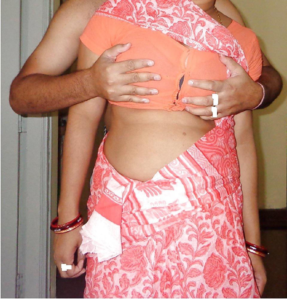 25P Indian aunty show